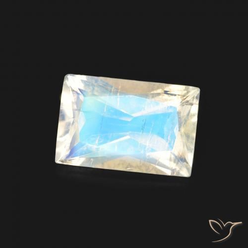 Pietra di luna arcobaleno Bianco bluastro naturale da 0.46 ct, Taglio a baguette, Trasparente
