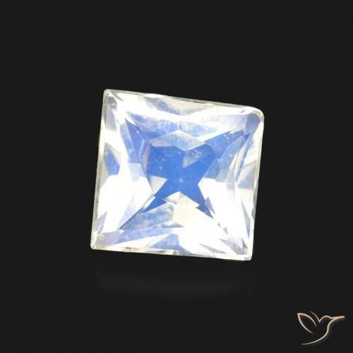 Pietra di luna arcobaleno Bianco bluastro naturale da 0.55 ct, Quadrato, Trasparente