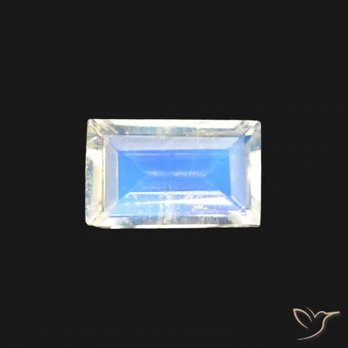 0.34ct Naturale Bianco bluastro Pietra di luna arcobaleno, Taglio a baguette, Trasparente