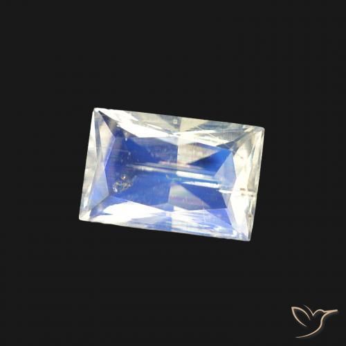Pietra di luna arcobaleno Bianco bluastro naturale da 0.45 ct, Taglio a baguette, Trasparente