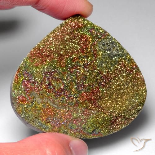 130.91ct Naturale Multicolore Pirite Arcobaleno, Forma a pera, Opaco