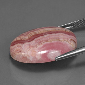 Rodocrosite naturale multicolore da 24,57 ct, taglio ovale, opaco