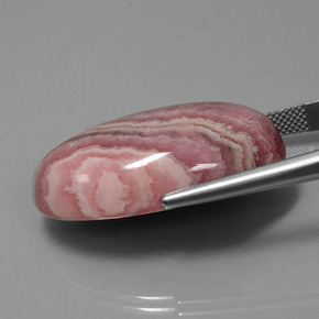 Rodocrosite Multicolore naturale da 61.94 ct, Taglio ovale, Opaco