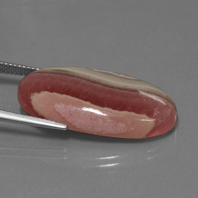 Rodocrosite naturale multicolore da 30,73 ct, taglio ovale, opaco