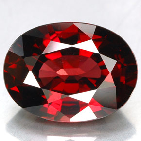 Granato rodolite naturale rosso da 5,71 ct, taglio ovale, VVS