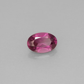 Granato Rodolite Rosa violaceo naturale da 0.66 ct, Taglio ovale, VVS-VS