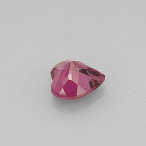 Granato Rodolite Rosa violaceo naturale da 1.50 ct, A forma di cuore, VVS-VS