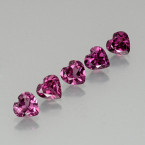 Granato rodolite naturale rosso da  ct, a forma di cuore, VS