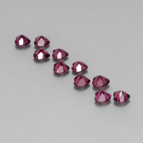 Granato rodolite naturale rosso da  ct, a forma di cuore, VVS-VS