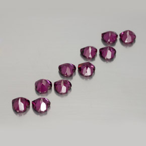 Granato rodolite naturale rosso da  ct, a forma di cuore, VVS-VS