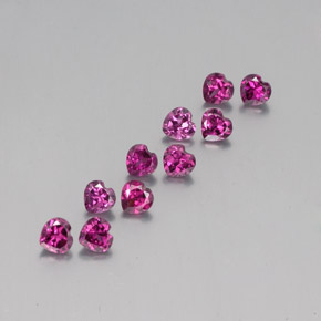 Granato rodolite naturale rosso da 3,49 ct, a forma di cuore, VS
