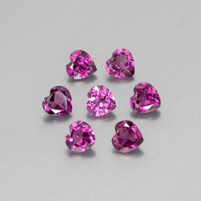 Granato rodolite naturale rosso da  ct, a forma di cuore, VVS-VS