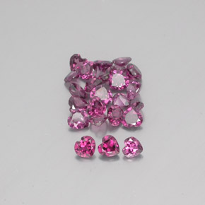 Granato rodolite naturale rosso da  ct, a forma di cuore, VVS-VS