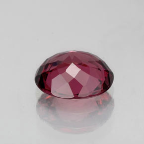 Granato Rodolite Rosso lampone naturale da 1.48 ct, Taglio ovale, VVS