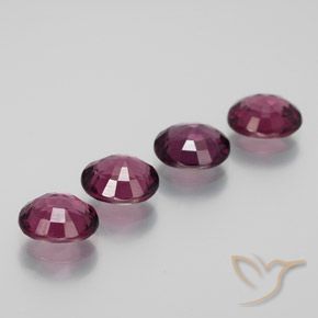 Gemme di Granato rodolite Rosso lampone naturale da 4.07 ct, Ovale, VVS-VS