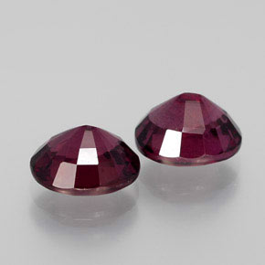 Gemme di Granato Rodolite Rosso lampone naturale da 3.53 ct, Taglio ovale, VS