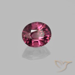 Granato rodolite Magenta-Rosa naturale da 1.52 ct, Ovale, VS