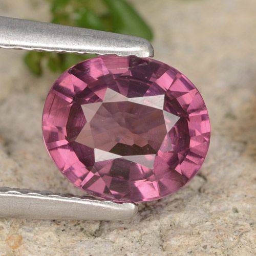 1.23ct Naturale Rosa violetto Granato rodolite, Ovale, VS