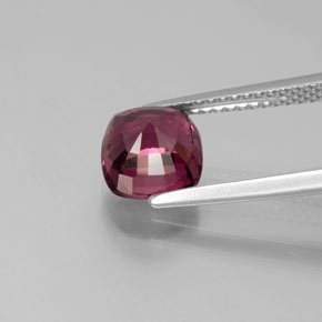 Granato rodolite naturale rosso da 2,51 ct, taglio a cuscino, VS