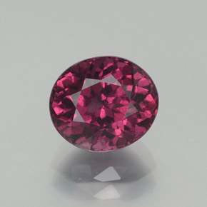Granato Rodolite Rosso lampone naturale da 2.73 ct, Taglio ovale, VS