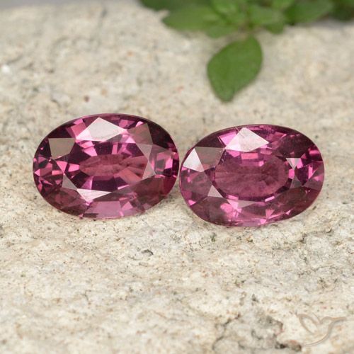 2.04ctw Naturale Viola medio Granato rodolite, Ovale, VS