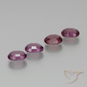 Gemme di Granato rodolite Rosso lampone naturale da 4.12 ct, Ovale, VS