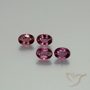 Gemme di Granato rodolite Viola medio-scuro naturale da 3.84 ct, Ovale, VS