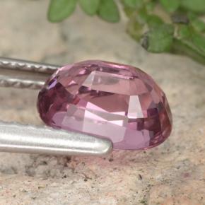 Granato Rodolite Rosso lampone naturale da 1.42 ct, Taglio ovale, VVS-VS