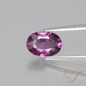 1.38ct Naturale Viola medio Granato rodolite, Ovale, VS