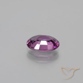 Granato rodolite Viola medio naturale da 1.38 ct, Ovale, VS