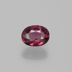 Granato Rodolite Rosso lampone naturale da 1.77 ct, Taglio ovale, VVS-VS