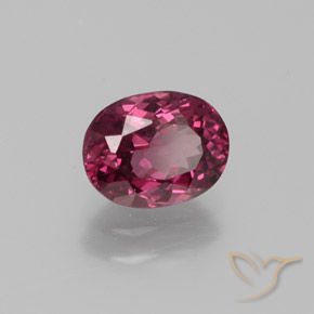 Granato Rodolite Magenta intenso naturale da 1.43 ct, Taglio ovale, VS