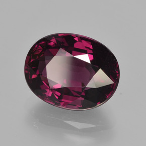 Granato Rodolite Rosso lampone naturale da 4.29 ct, Taglio ovale, VVS-VS