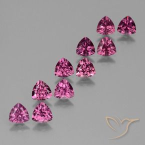 Gemme di Granato rodolite Magenta-rosa intenso Deep naturale da 5.55 ct, Taglio trillion, VS