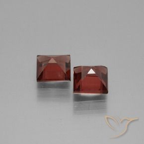 Gemme di Granato rodolite Rosso scarlatto profondo naturale da 1.54 ct, Quadrato, VS
