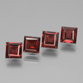 Granato rodolite naturale rosso da 3,05 ct, quadrato, VS