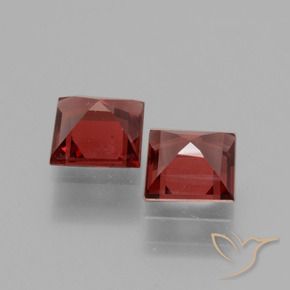 Gemme di Granato rodolite Vino Rosso Profondo naturale da 1.41 ct, Quadrato, VS