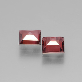 Granato rodolite naturale rosa da  ct, quadrato, VS