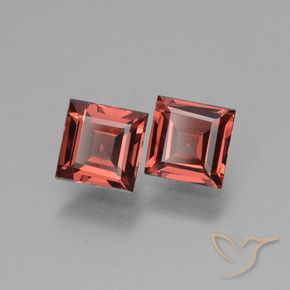 Gemme di Granato rodolite Rosso scarlatto profondo naturale da 1.43 ct, Quadrato, VVS-VS