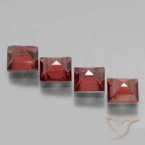 Gemme di Granato rodolite Rosso scuro naturale da 2.93 ct, Quadrato, VS