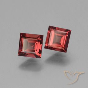 Gemme di Granato rodolite Vino Rosso Profondo naturale da 1.41 ct, Quadrato, VS