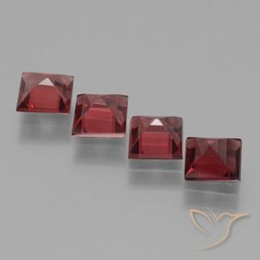 Gemme di Granato rodolite Rosso medio naturale da 2.81 ct, Quadrato, VS