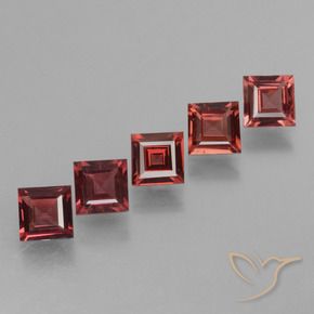 Gemme di Granato rodolite Rosso Merlot naturale da 2.90 ct, Quadrato, VS