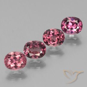 Gemme di Granato rodolite Bacca Viola naturale da 2.65 ct, Ovale, VS