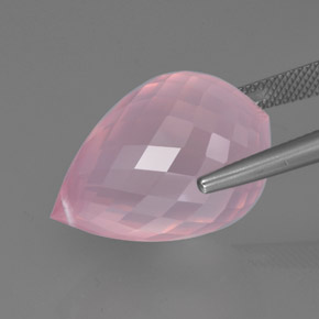 Quarzo rosa naturale rosa da 33,95 ct, briolette, trasparente