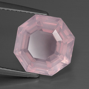 Quarzo rosa Rosa medio naturale da 5.27 ct, Taglio smeraldo, Trasparente