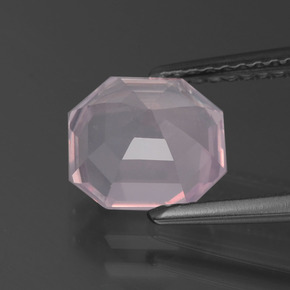 Quarzo rosa naturale rosa da 1,96 ct, taglio smeraldo, trasparente