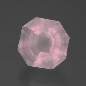Quarzo rosa Rosa medio naturale da 5.02 ct, Taglio smeraldo, Trasparente