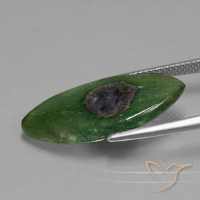 Rubino in Fuchsite Multicolore naturale da 7.25 ct, Taglio marquise, Traslucido