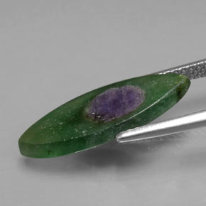 Rubino in Fuchsite Bicolore naturale da 3.70 ct, Taglio marquise, Traslucido